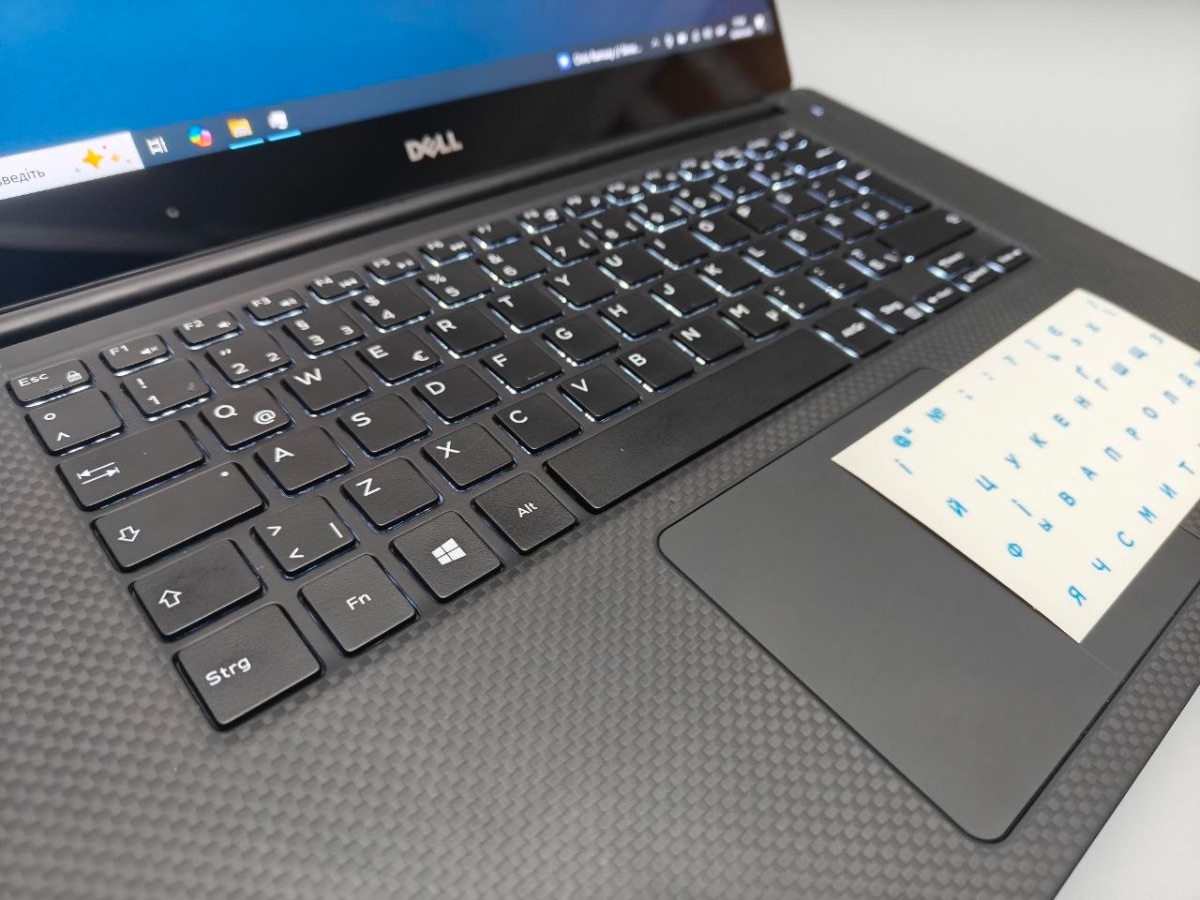 Ноутбук Dell XPS 15 9560 вживаний - фото 6