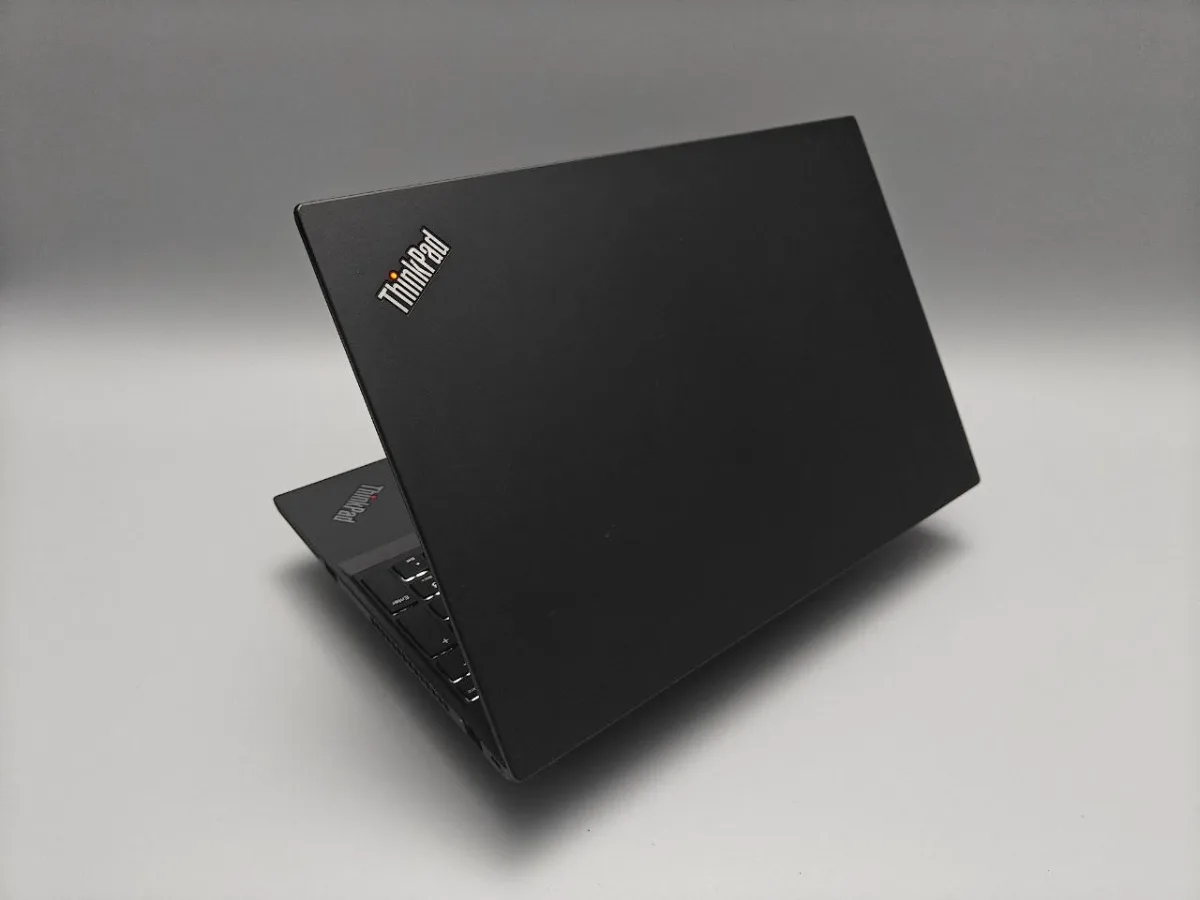 Ноутбук Lenovo ThinkPad T15 Gen1 вживаний - фото 5