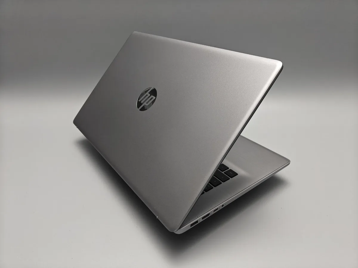 Ноутбук HP 470 G9 вживаний - фото 4