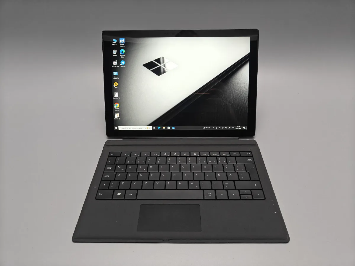 Ноутбук Microsoft Surfase Pro 7 вживаний