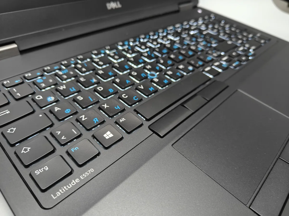 Ноутбук Dell Latitude E5570 вживаний - фото 6