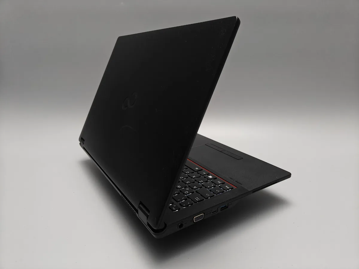 Ноутбук Fujitsu Lifebook E5510 вживаний - фото 5