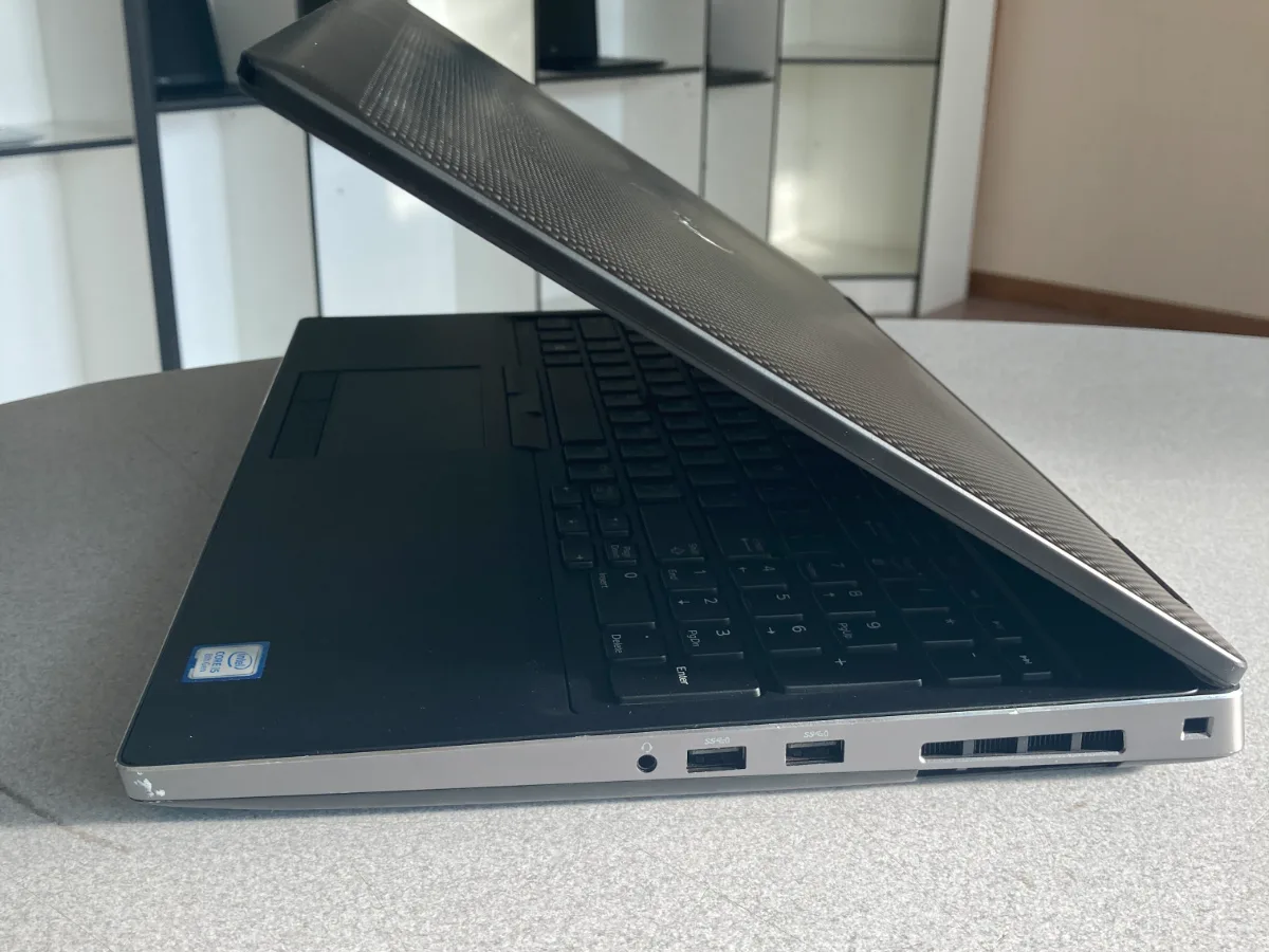 Ноутбук Dell Precision 7530 вживаний - фото 3