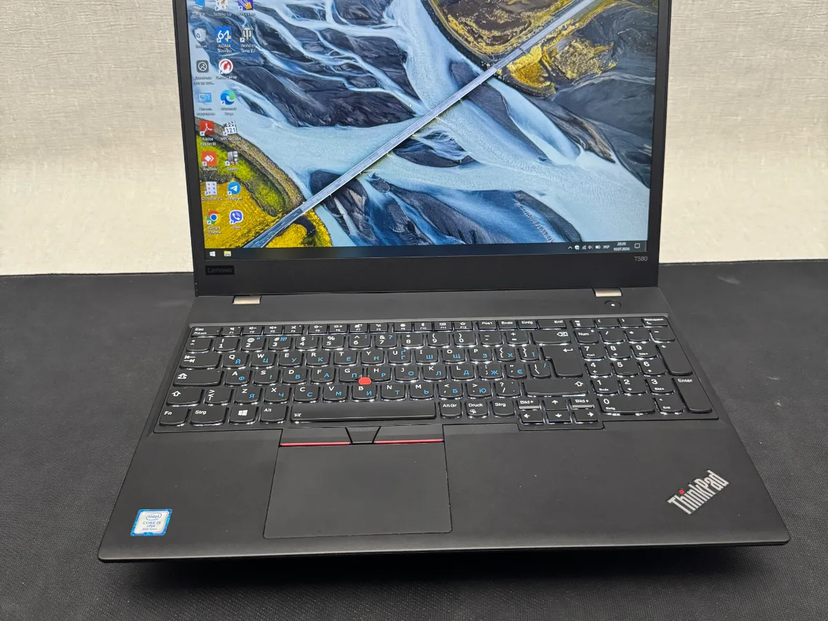 Ноутбук Lenovo ThinkPad E15 вживаний