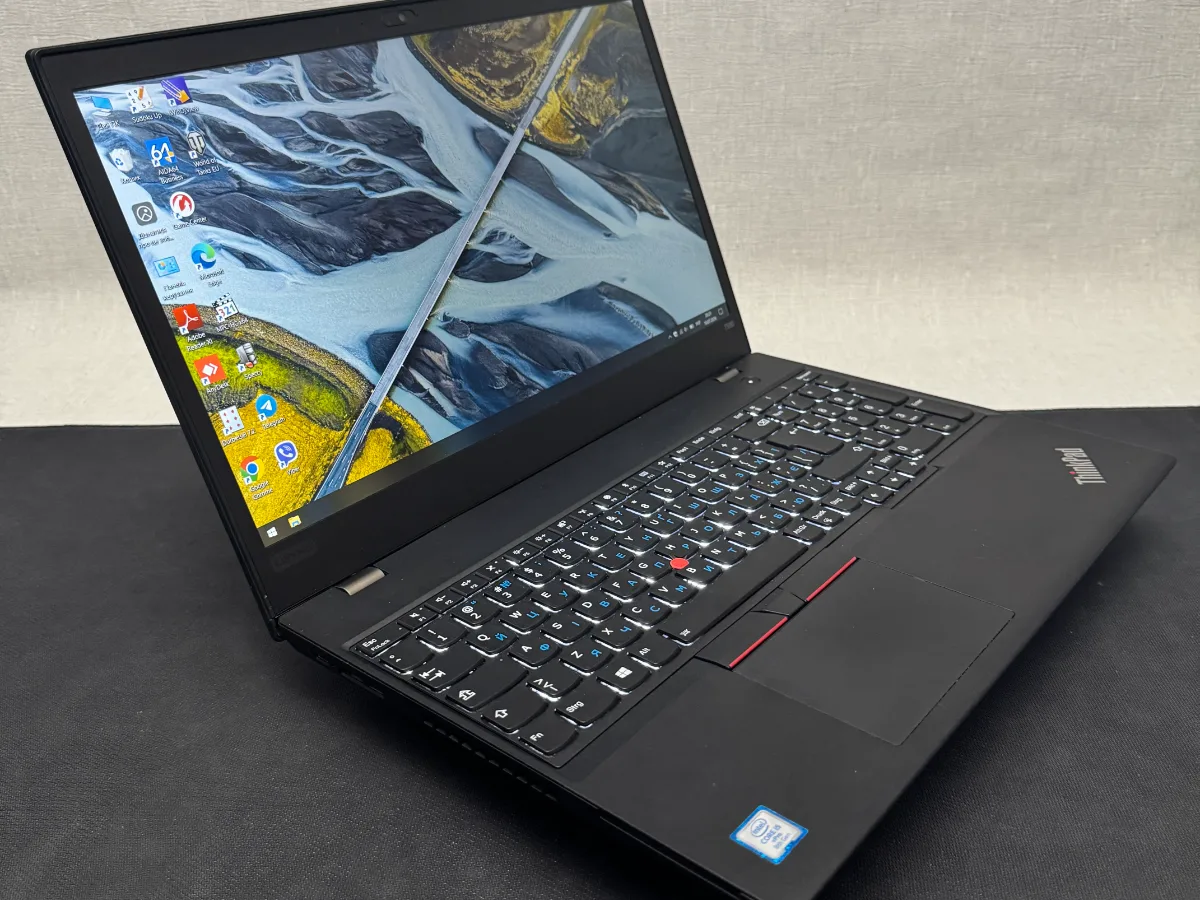 Ноутбук Lenovo ThinkPad E15 вживаний - фото 3